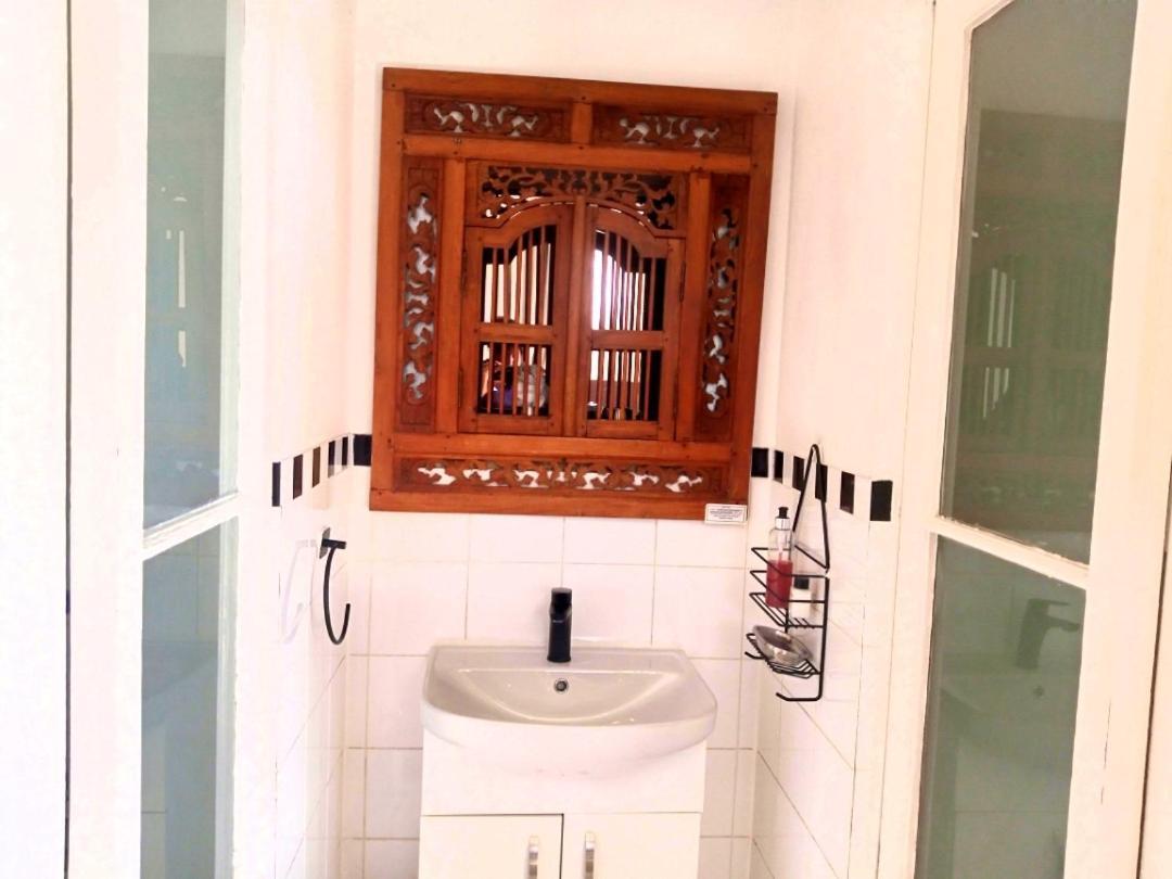 קייפטאון Liberty Lodge Guest House מראה חיצוני תמונה