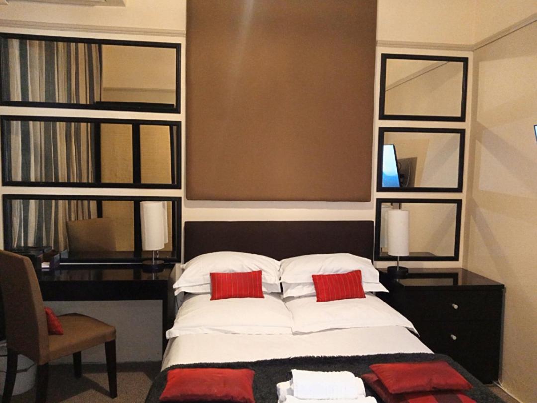 קייפטאון Liberty Lodge Guest House מראה חיצוני תמונה