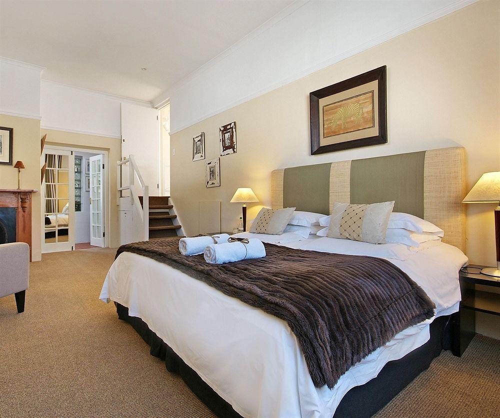קייפטאון Liberty Lodge Guest House מראה חיצוני תמונה