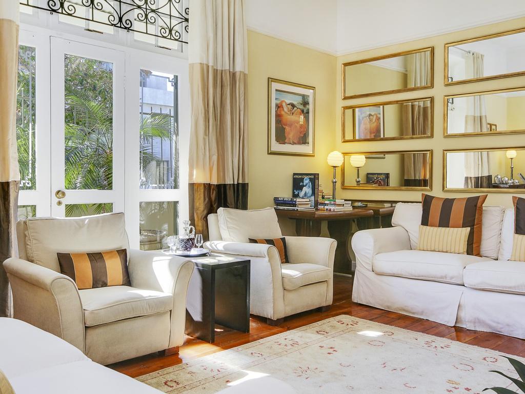 קייפטאון Liberty Lodge Guest House מראה חיצוני תמונה