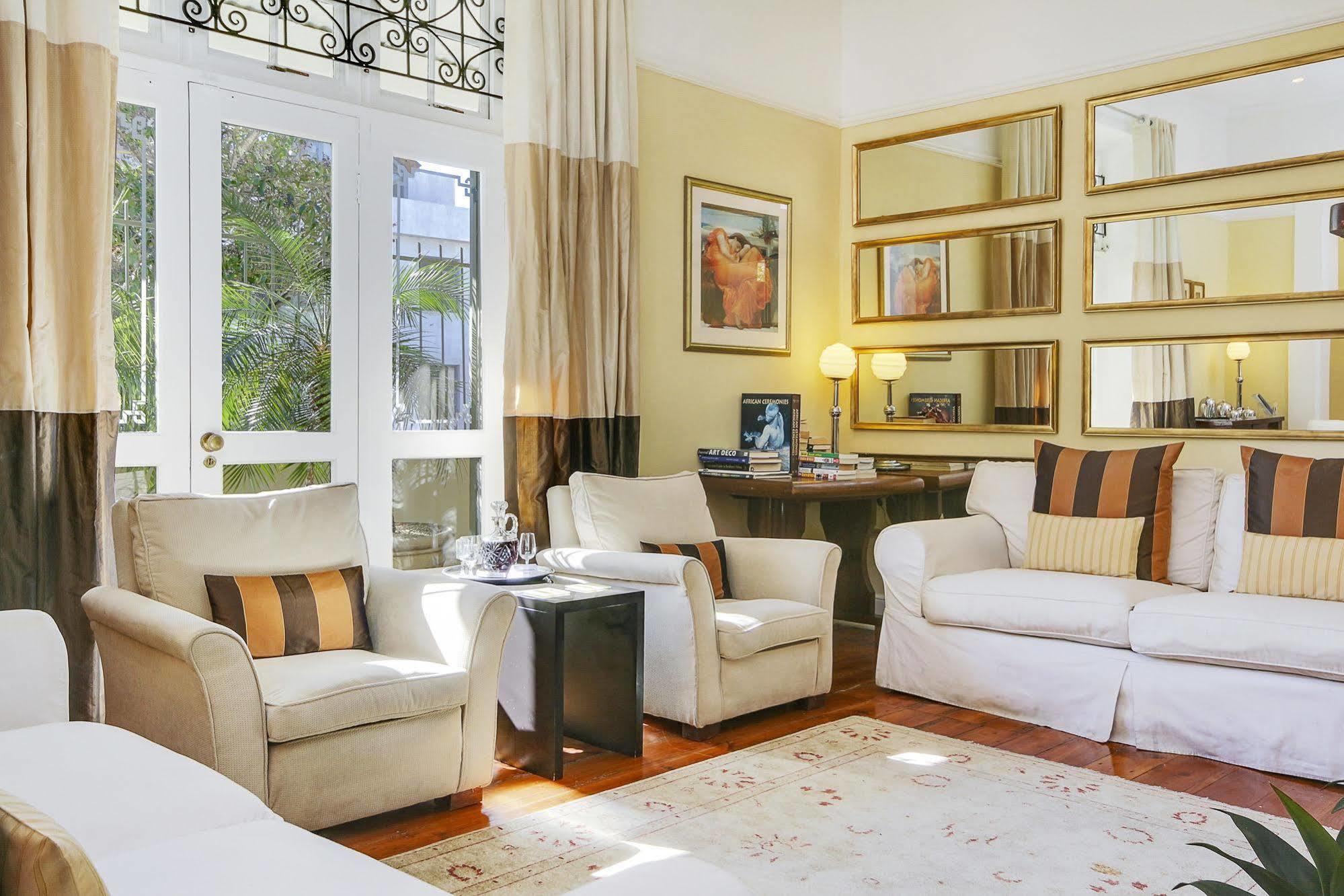 קייפטאון Liberty Lodge Guest House מראה חיצוני תמונה
